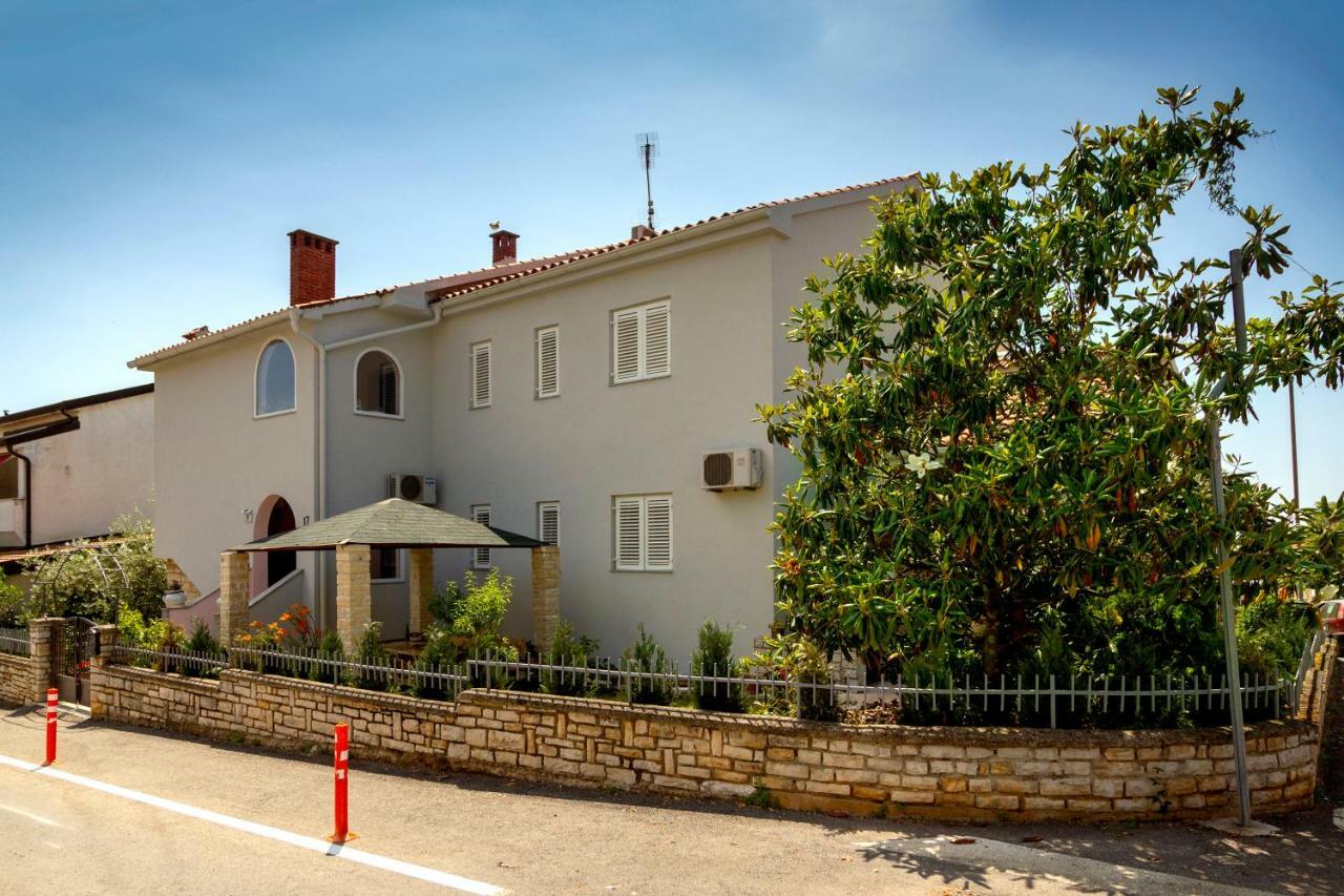Apartment Erceg Poreč Exterior foto